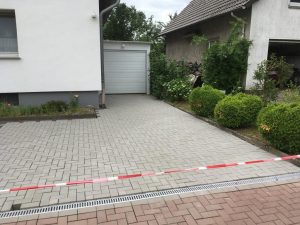 Pflasterarbeiten mit Betonpflastersteinen, Dirk Prothmann Garten- und Landschaftsbau, Hille