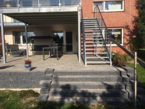 Terrassengestaltung mit Betonpflaster- und Mauersteine, Dirk Prothmann Garten- und Landschaftsbau, Hille